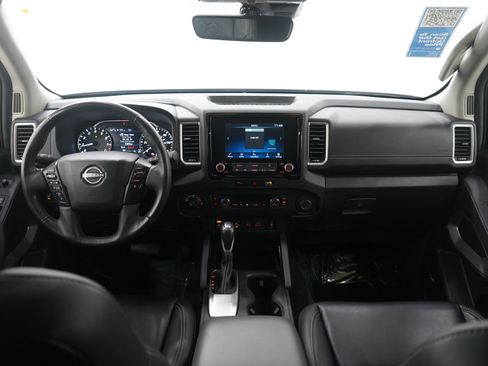 Used 2024 Nissan Frontier SL w/ Technology Package image 12