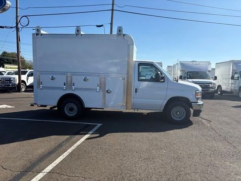 New 2026 Ford E-350 and Econoline 350 Super Duty w/ Power Equipment Group image 4