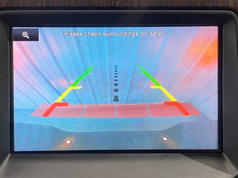 Used 2014 Ford F150 Lariat w/ Lariat Chrome Package image 23