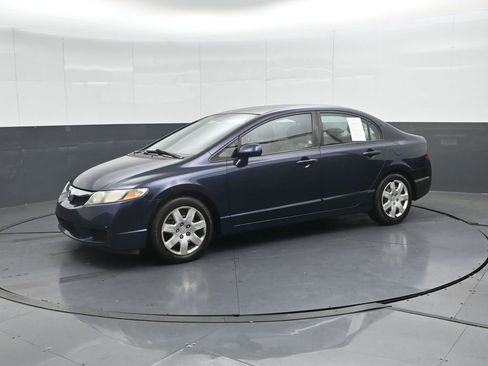 Used 2010 Honda Civic LX image 7