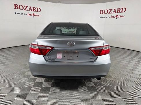 Used 2016 Toyota Camry XLE FWD image 11