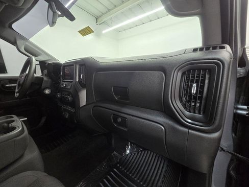 Used 2020 Chevrolet Silverado 1500 Custom w/ Custom Value Package RWD image 24