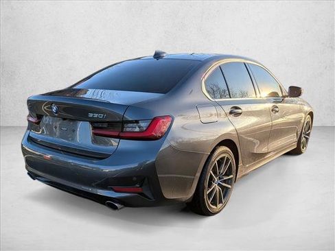 Used 2019 BMW 330i xDrive Sedan w/ Convenience Package image 5