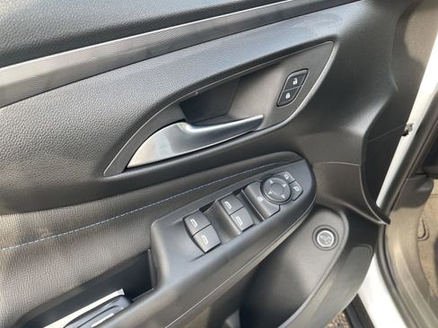 New 2026 Buick Envista Sport Touring w/ Convenience I Package image 13