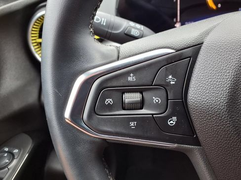 Used 2024 Chevrolet Trax LT w/ Driver Confidence Package FWD image 12