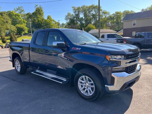 Used 2019 Chevrolet Silverado 1500 LT w/ All-Star Edition AWD/4WD image 3