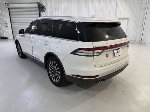 Used 2022 Lincoln Aviator Reserve w/ Elements Package Plus RWD image 3