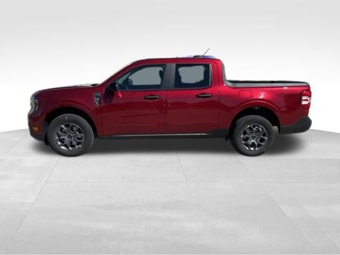 New 2026 Ford Maverick XLT w/ XLT Luxury Package FWD image 3
