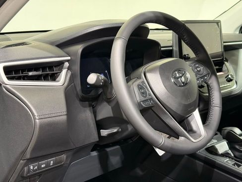 New 2026 Toyota Corolla Cross LE AWD/4WD image 17