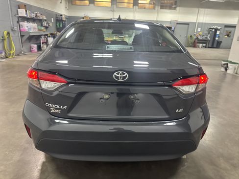 Used 2024 Toyota Corolla LE FWD image 4