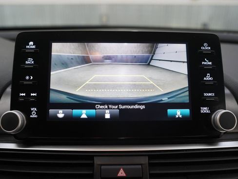 Used 2018 Honda Accord EX-L image 19