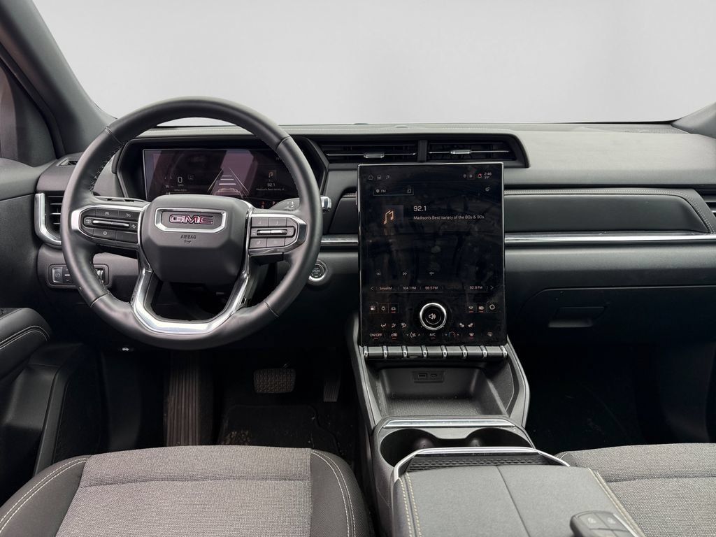 Used 2025 GMC Terrain Elevation AWD/4WD image 23
