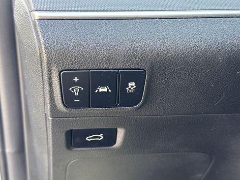 Used 2023 Kia K5 GT-Line image 25