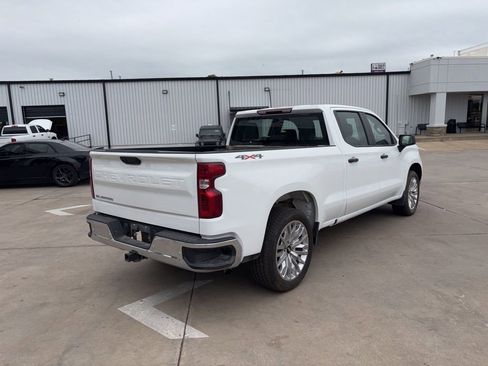 Used 2022 Chevrolet Silverado 1500 W/T w/ WT Safety Package AWD/4WD image 4