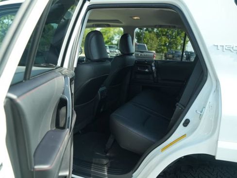 Used 2021 Toyota 4Runner TRD Off-Road Premium w/ Moonroof Package AWD/4WD image 16