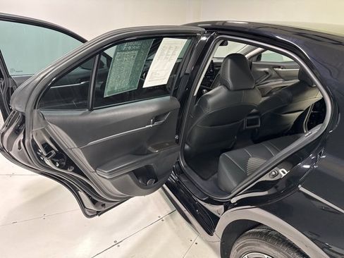 Used 2023 Toyota Camry SE image 20