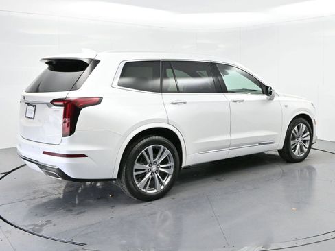 Certified 2024 Cadillac XT6 Premium Luxury image 7