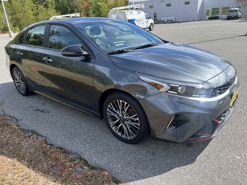 Certified 2023 Kia Forte GT-Line w/ GT-Line Technology Package image 3