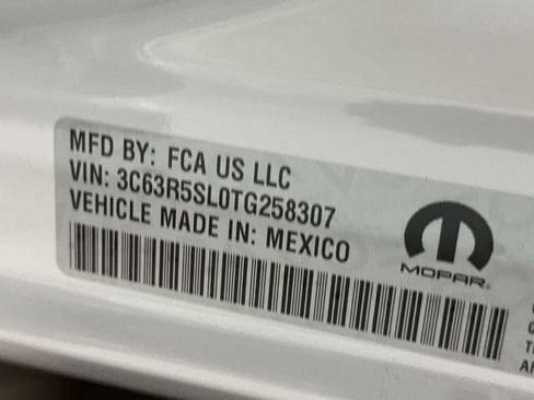 New 2026 RAM 2500 Limited AWD/4WD image 29