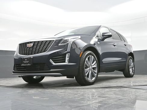 New 2025 Cadillac XT5 Premium Luxury w/ LPO, Floor Liner Package image 19