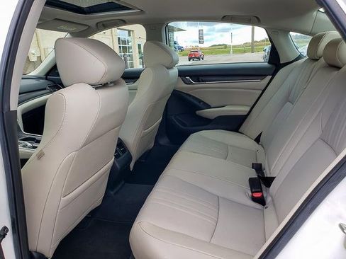 Used 2020 Honda Accord Touring image 21