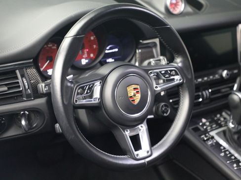 Used 2021 Porsche Macan GTS AWD/4WD image 23