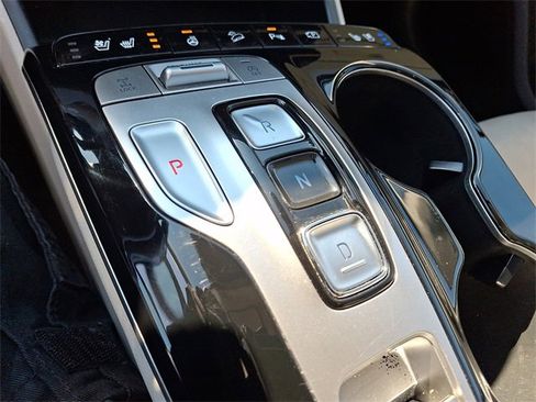 Used 2024 Hyundai Tucson Limited image 15