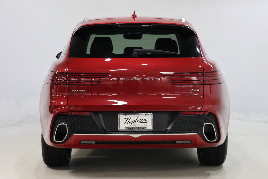 Used 2024 Genesis GV70 2.5T w/ Advanced Package AWD/4WD image 6