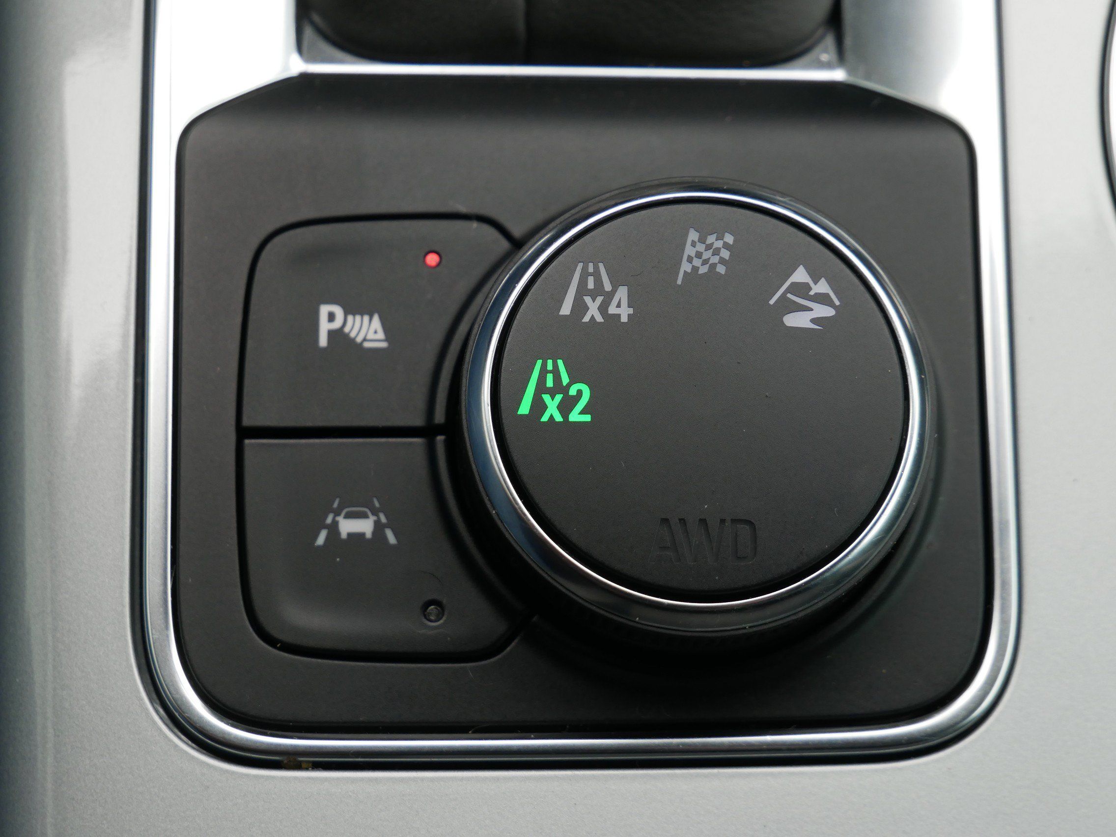 Used 2022 Chevrolet Blazer LT w/ Redline Edition AWD/4WD image 16