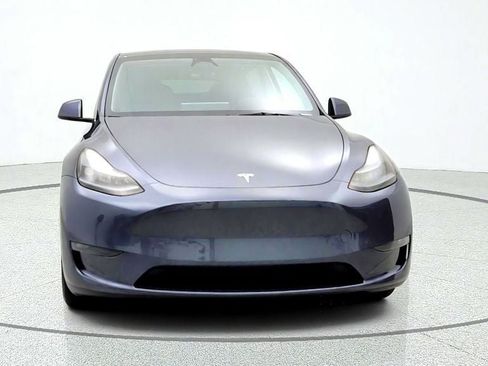 Used 2023 Tesla Model Y AWD image 2