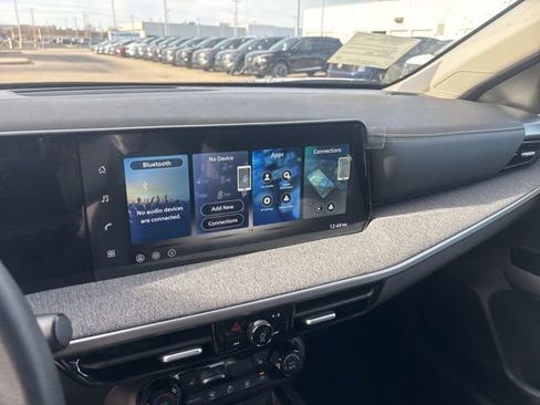 New 2026 Nissan Kicks SV w/ SV Premium Package FWD image 7