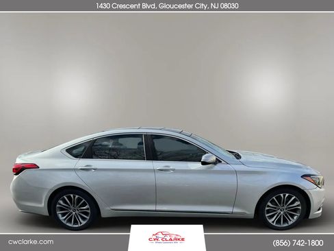 Used 2016 Hyundai Genesis 3.8 w/ Option Group 02 image 4