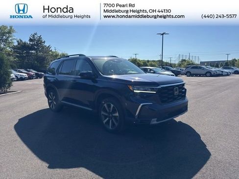Certified 2023 Honda Pilot Touring image 1