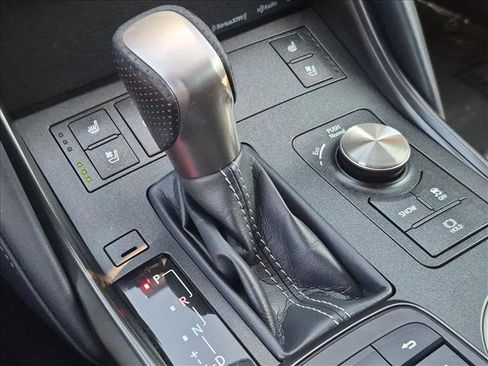 Used 2024 Lexus IS 350 F Sport RWD image 12
