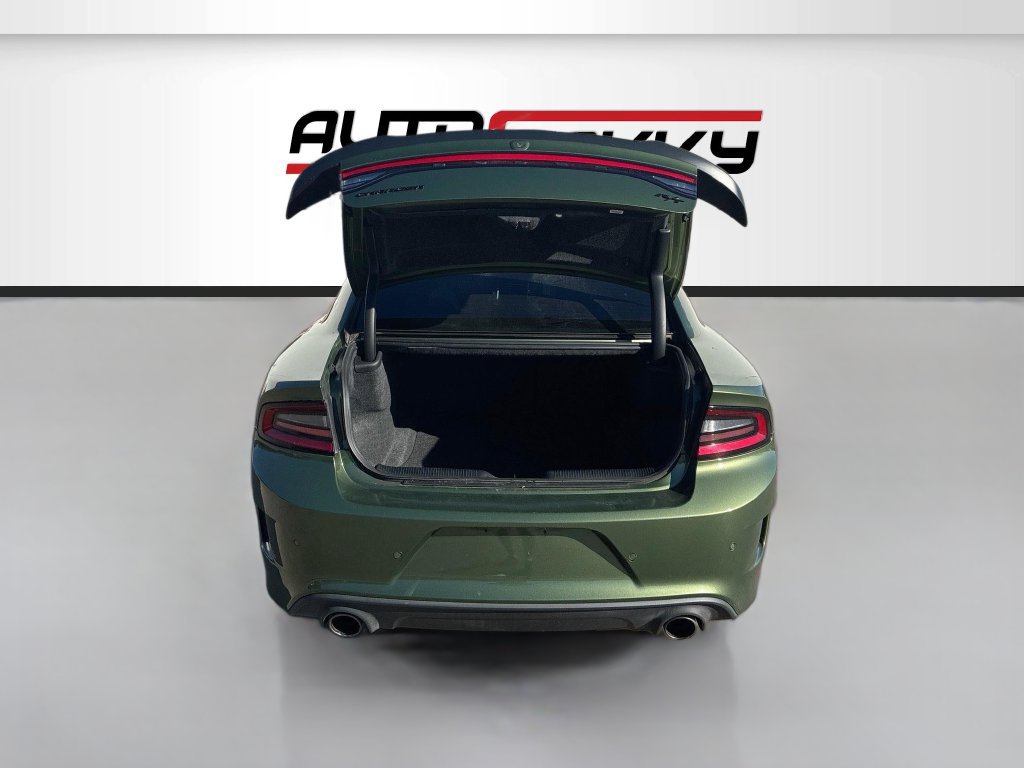 Used 2022 Dodge Charger R/T w/ Blacktop Package RWD image 24