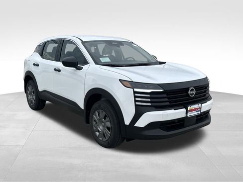 New 2026 Nissan Kicks S image 7