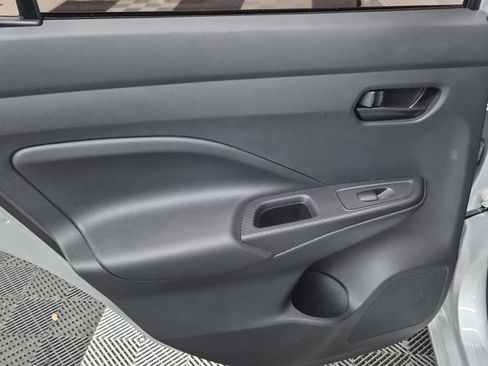 Used 2023 Nissan Versa S w/ Trunk Package image 15