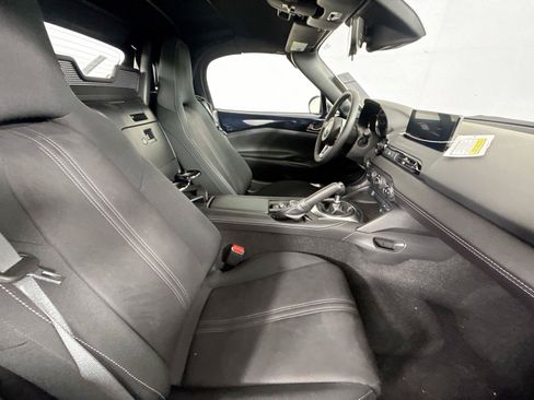New 2026 MAZDA MX-5 Miata Club w/ Interior Package RWD image 36