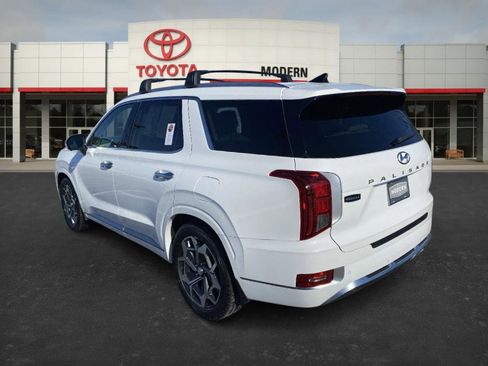 Used 2022 Hyundai Palisade Calligraphy image 6