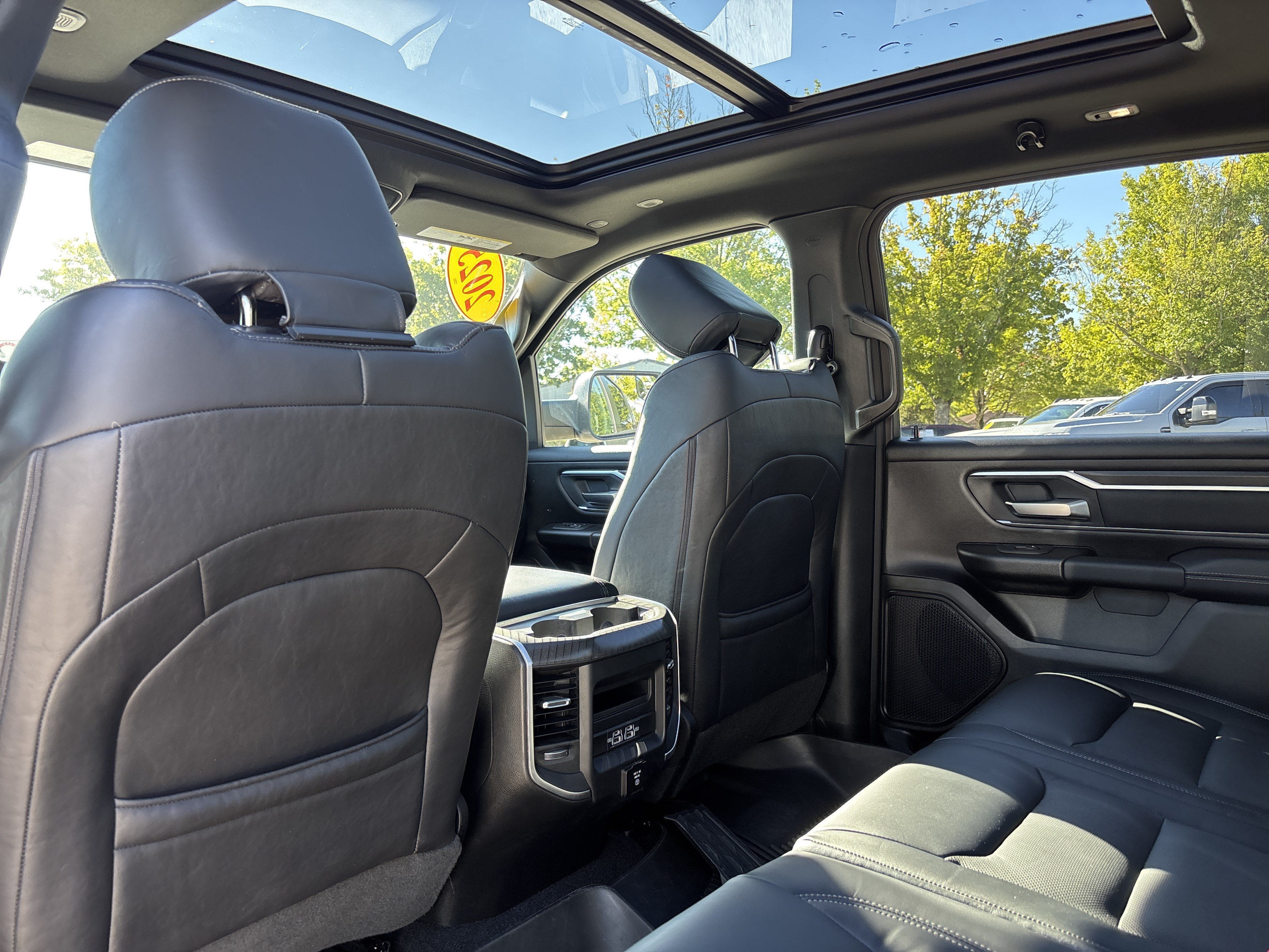 Used 2025 RAM 1500 Big Horn AWD/4WD image 14