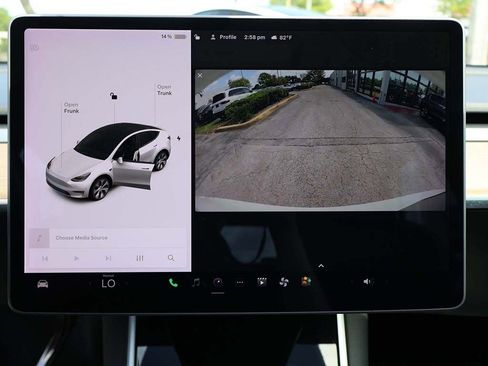 Used 2021 Tesla Model Y Long Range AWD/4WD image 57