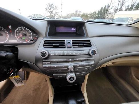 Used 2009 Honda Accord LX-P image 20