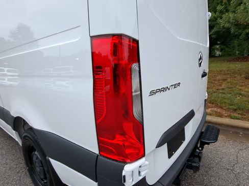 New 2026 Mercedes-Benz Sprinter 144 Cargo image 33