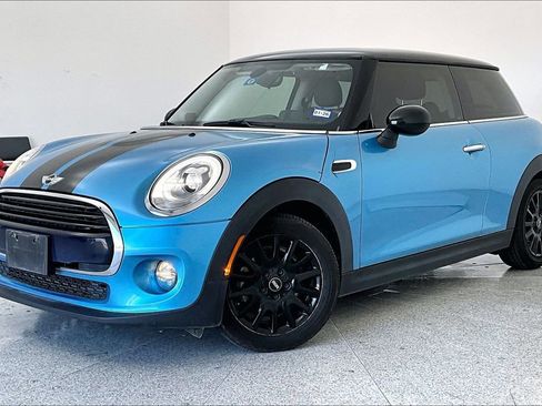Used 2016 MINI Cooper 2-Door Hardtop image 14
