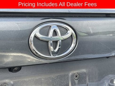 Used 2025 Toyota RAV4 XLE AWD/4WD image 7