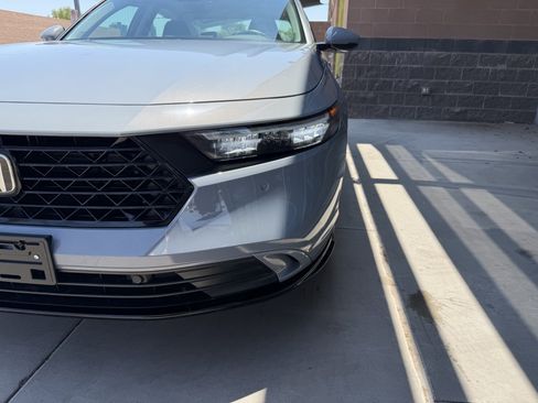 Used 2023 Honda Accord EX-L image 11