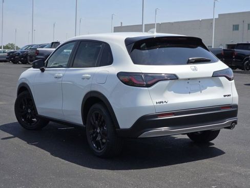 New 2026 Honda HR-V Sport image 9