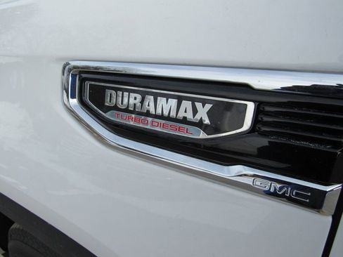 Certified 2023 GMC Sierra 1500 SLE image 10