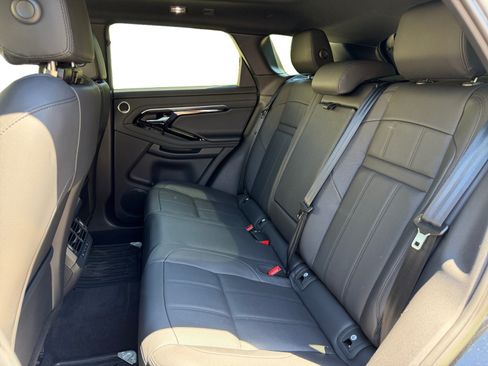 Used 2023 Land Rover Range Rover Evoque R-Dynamic SE AWD/4WD image 16