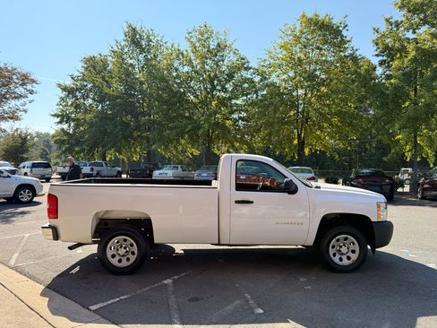Used 2013 Chevrolet Silverado 1500 W/T image 4